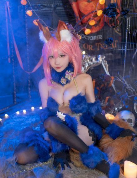 美女光胸光屁股免费视频_HD动漫在线观看