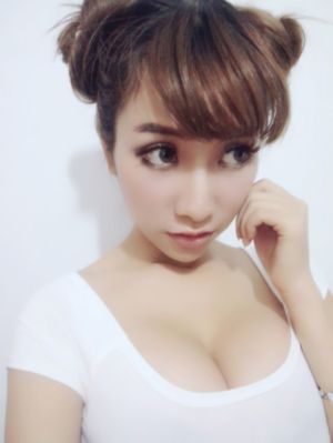 国产精品亚洲第一区焦香_HD高清完整版