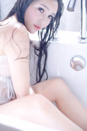 他揉捏她两乳不停呻吟在线播放_超清动漫在线观看
