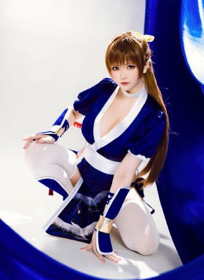 狠狠色综合欧美激情_云播放粤语日本成人在线