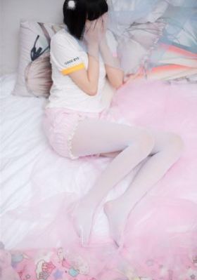 三人弄娇妻高潮3p_蓝光动漫在线观看