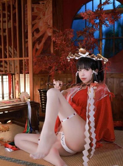 女教师淫辱の教室蜜臀av网站_国产剧完整版观看